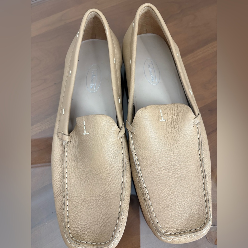 New Talbots Beige Leather Slip-Ons